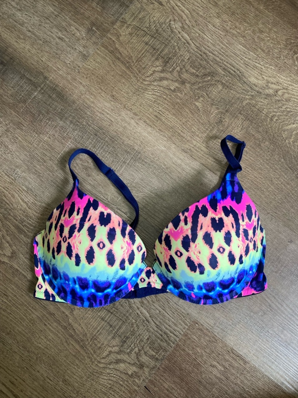PINK Where Everywhere Push Up Bra Tie Dye Size 34D